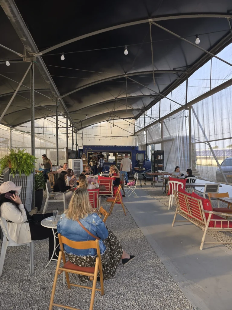 WhatsApp Image 2025-12-04 at 18.56.27 (1)